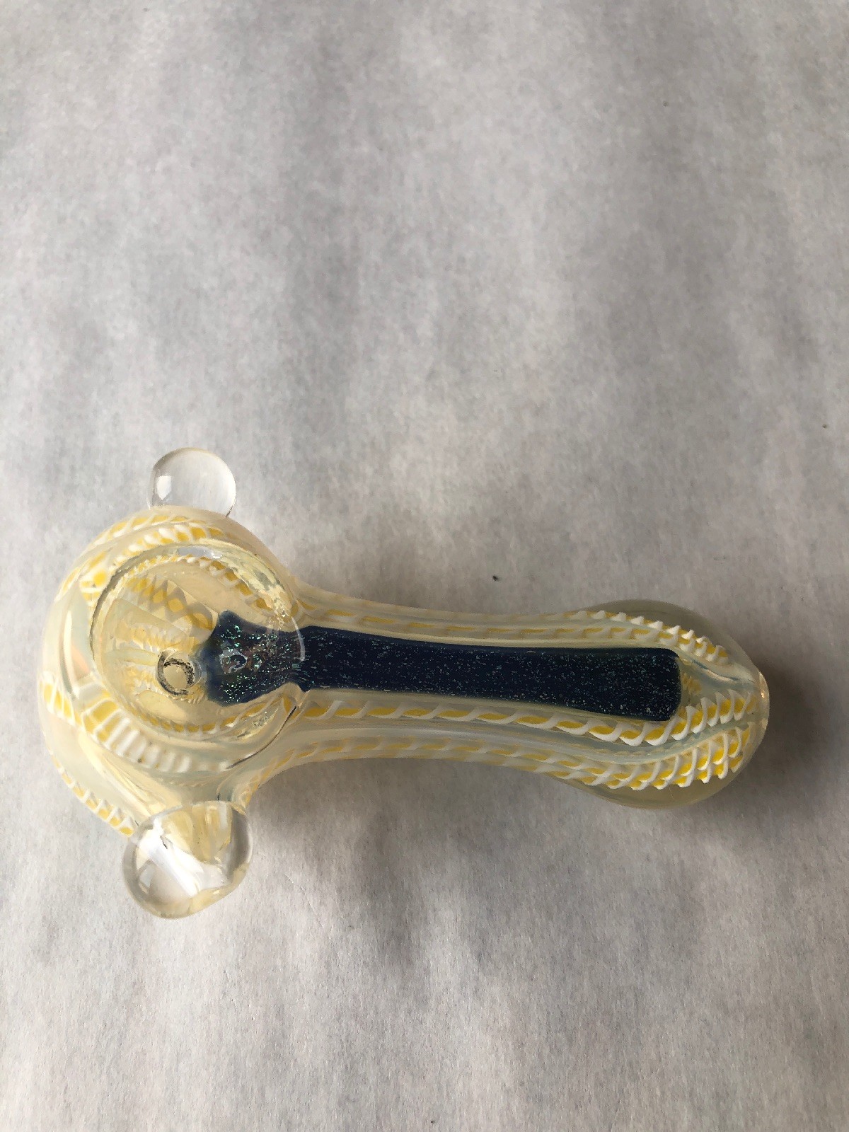 USA TOBACCO SMOKING PIPE YELLOW 2.5” DICRO TWISTED ROD FLAT MOUTH PEANUT GLASS
