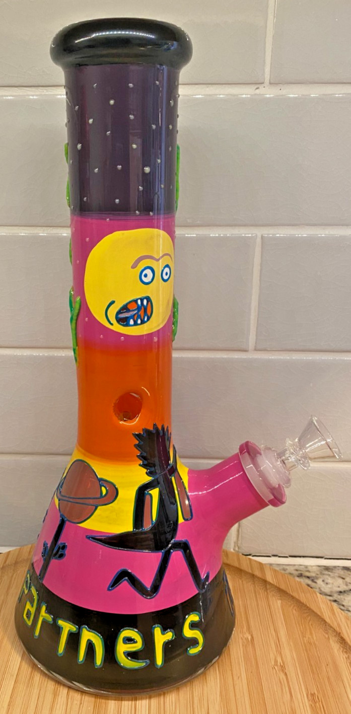 3D 12.5&Prime; Glow in the Dark 7mm R&M Glass Water Pipe Bong 5.5&Prime; Base Hand Painted