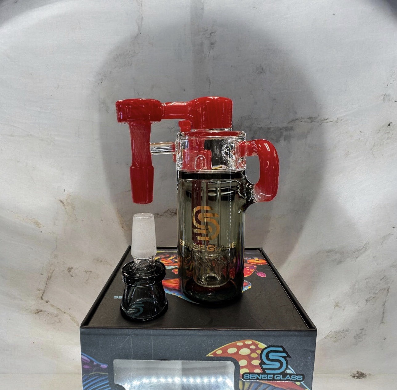 Premium Glass Ash Catcher – RED | 14mm Joint | For Tobacco Use Only (18+)