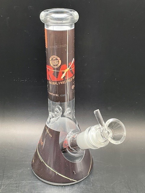 8&Prime; Black Raw Tobacco Beaker Water Bong