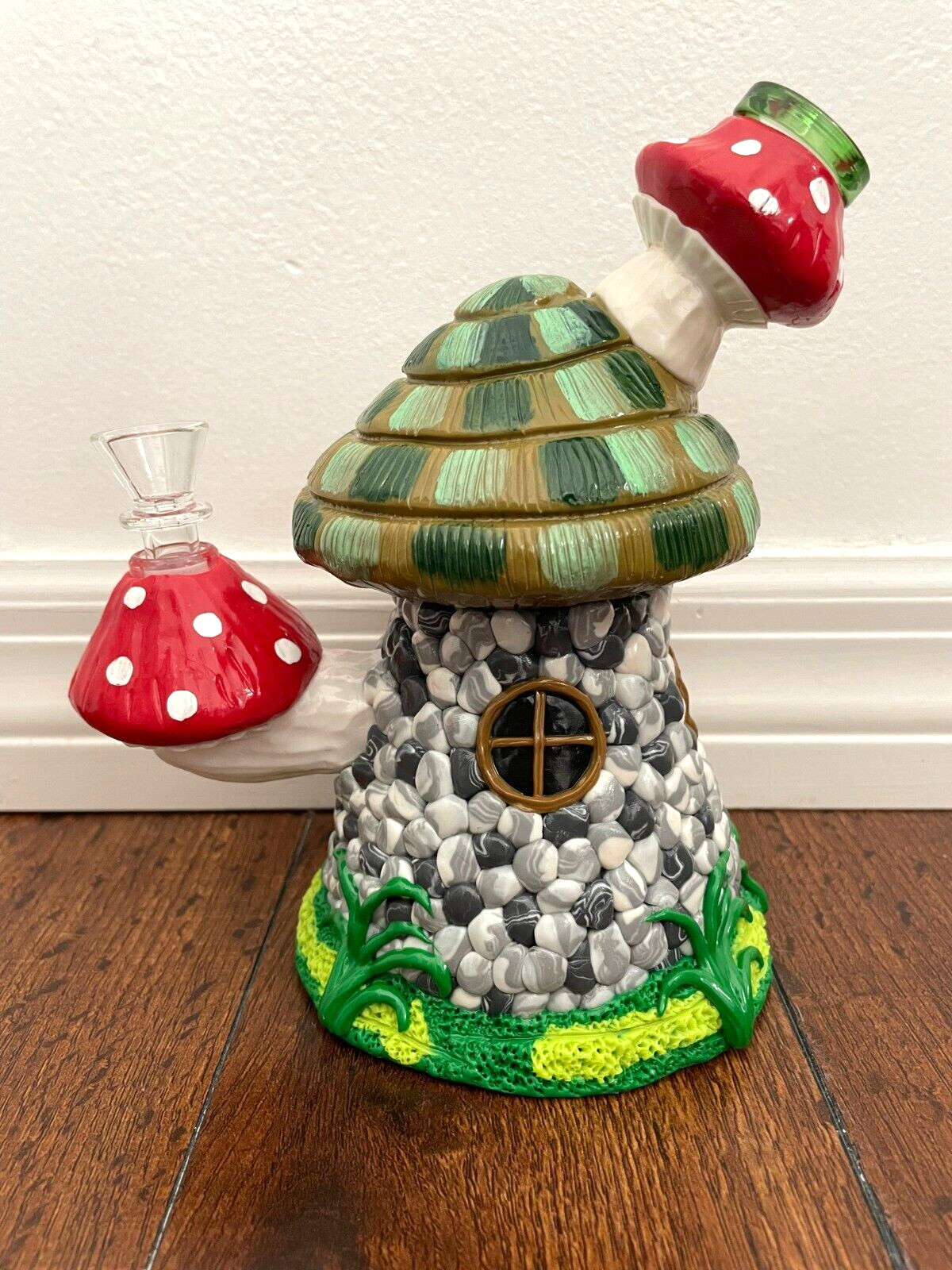 7.25” Premium Glass Water Pipe Art Mushroom Hut House Shower Perc 14mm