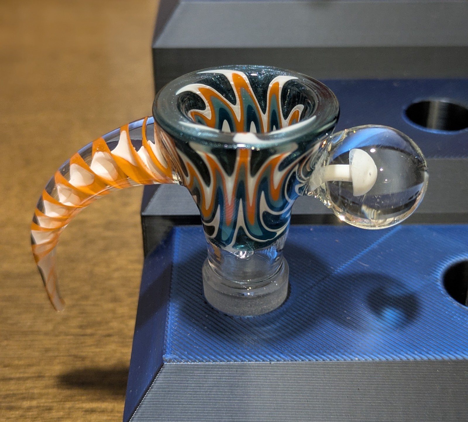14mm Ox Horn WigWag Screen Style Bowl – Blue White Orange