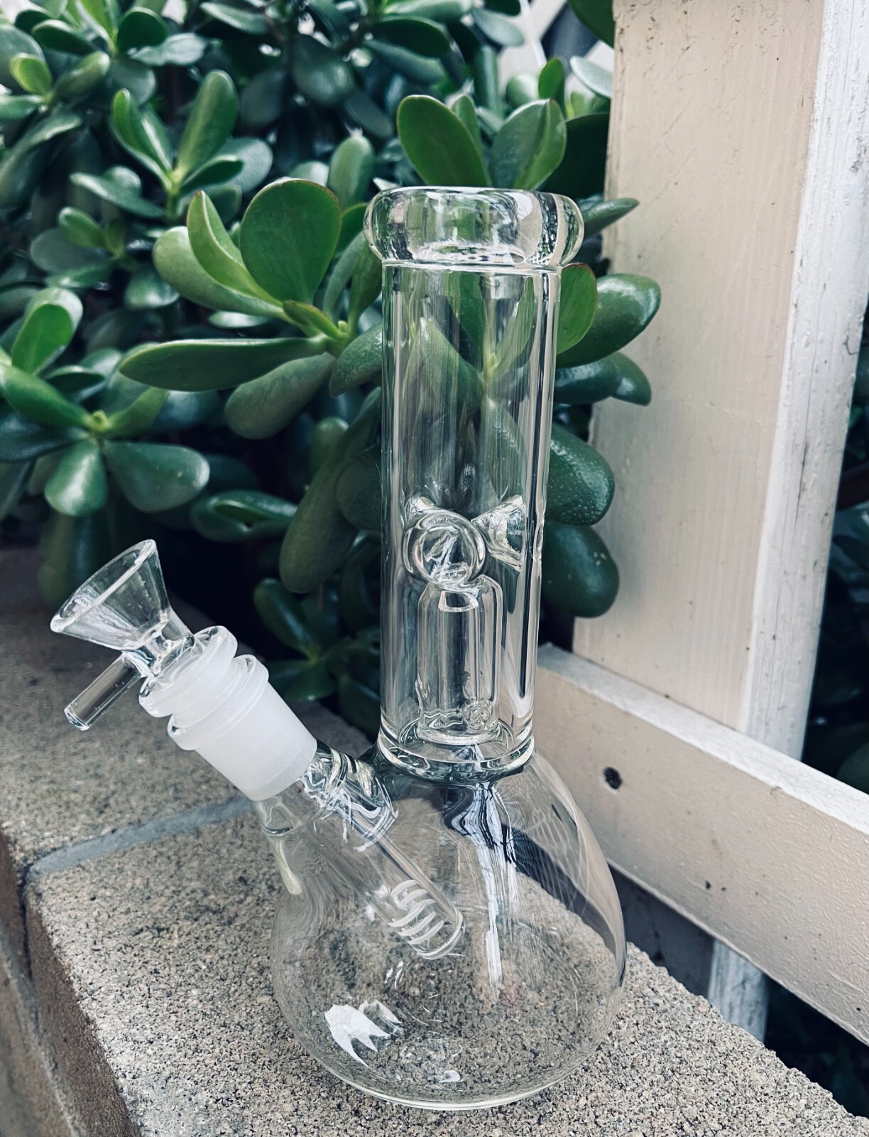 Premium Quality 9&Prime; Inch Clear Glass Hookah Water Pipe Bong with 14mm Bowl