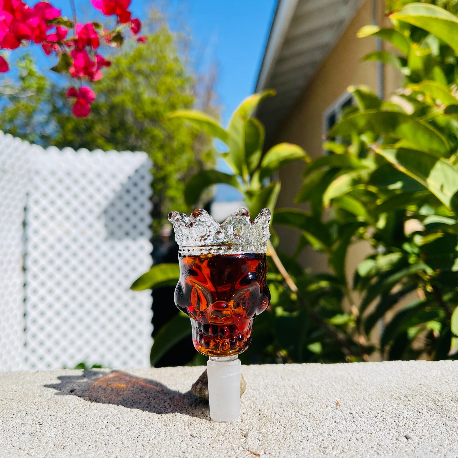 Premium 14mm Thick Glass Red Skull Face King in Crown Bowl Head for Water Bong