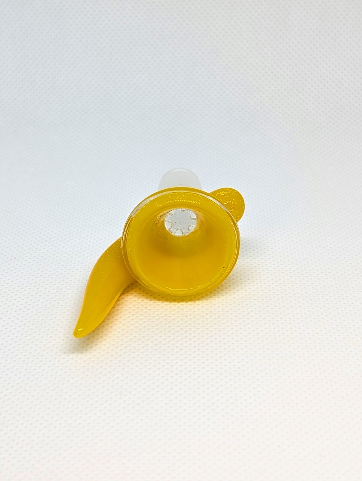 3&Prime; Screen Filter Crushed Opal Canary Horn Bowl 14mm Funnel Slide Bong Hookah