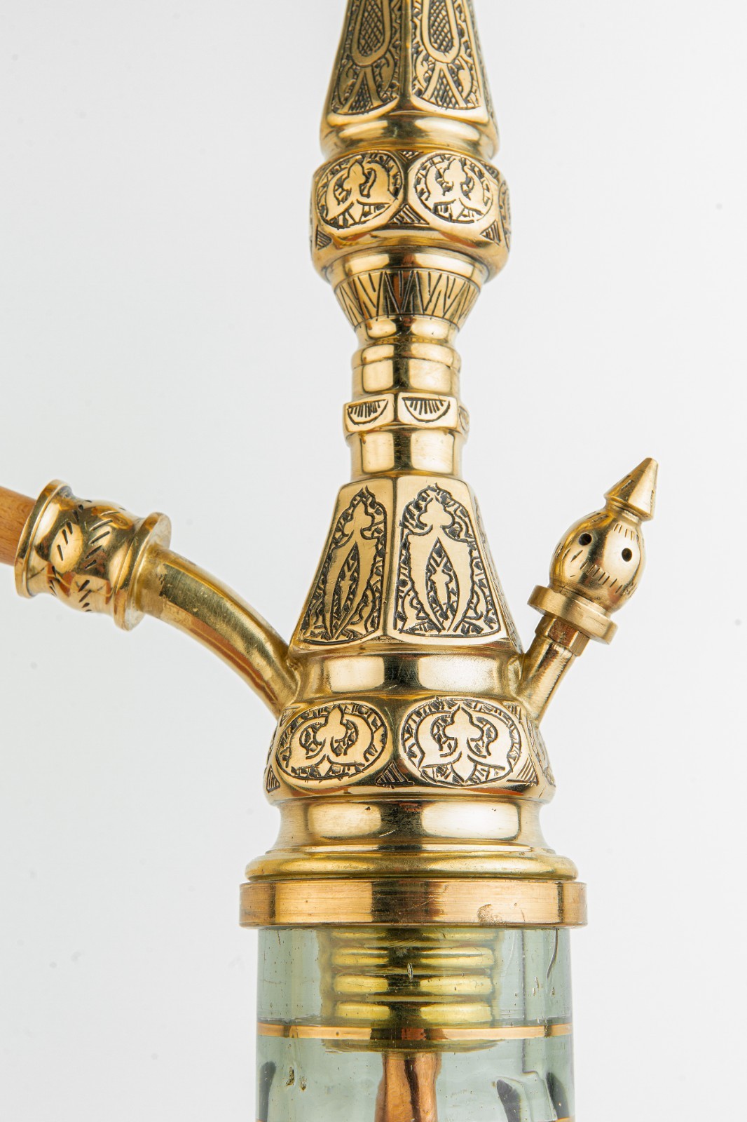 Handmade Brass and Glass Collectible Hookah with Ornate Detailing