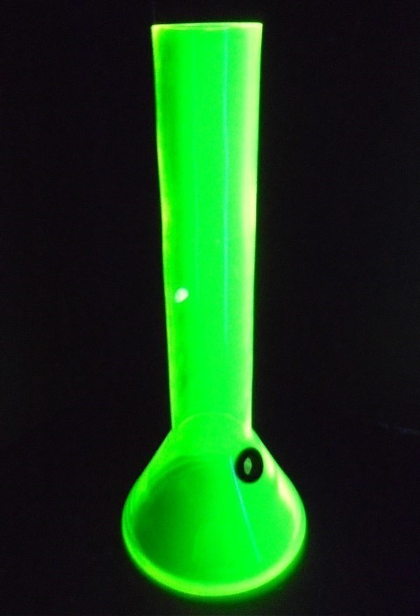 Black Light GLASS – Uranium Vaseline – « DRILLED » Hookah Tobacco WATER – 15&Prime;x6&Prime;