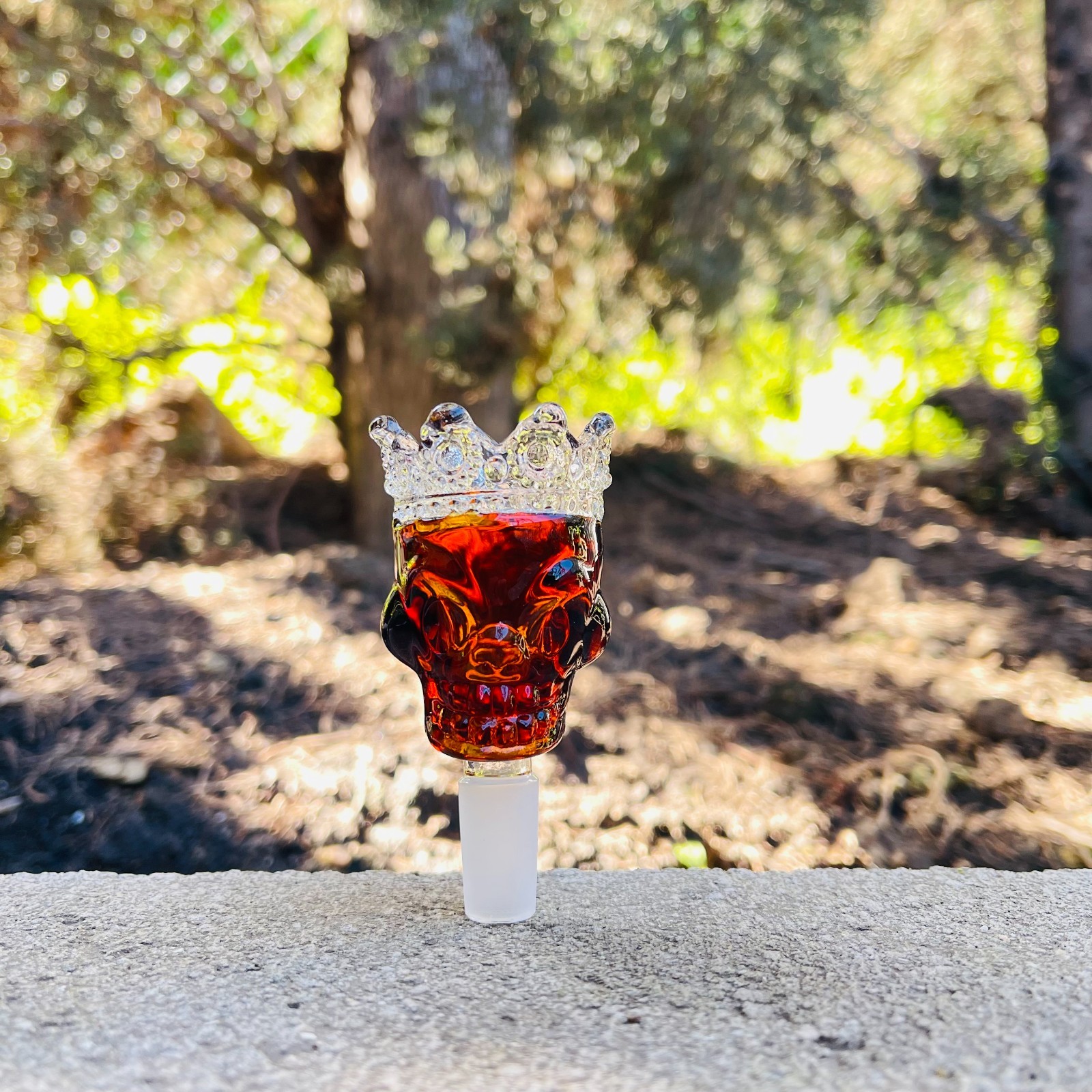 Premium 14mm Thick Glass Orange Skull King in Crown Bowl Head for Water Bong