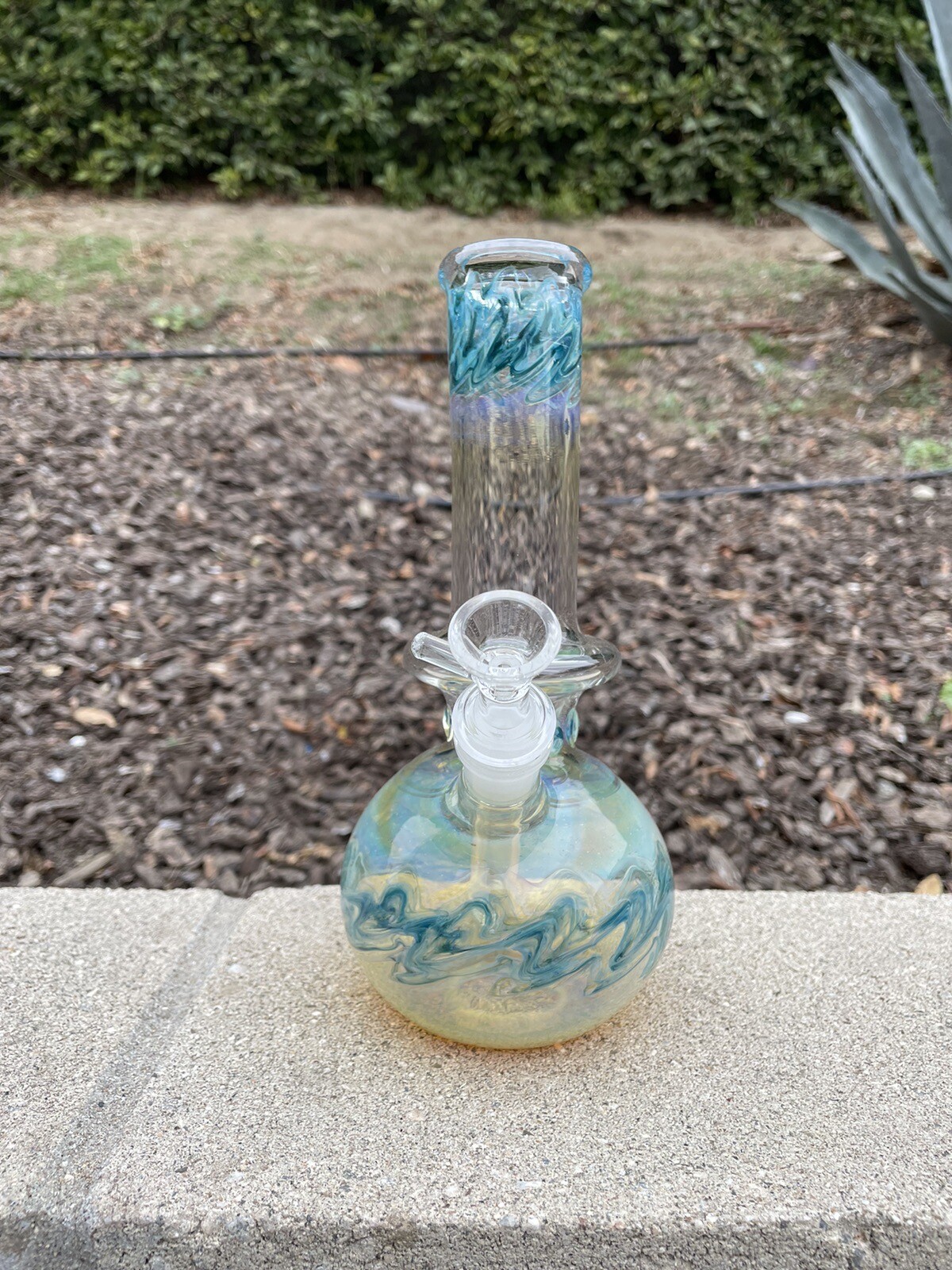 Hookah Water Pipe Heavy Glass 9”inch Base and ball Fumed Bong Aqua Color