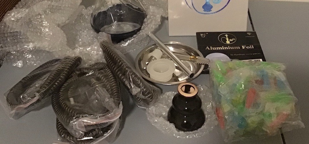 Hookah Glass & Ceramic Pipe Set with 4 Hoses, accessories – Black & White NEW