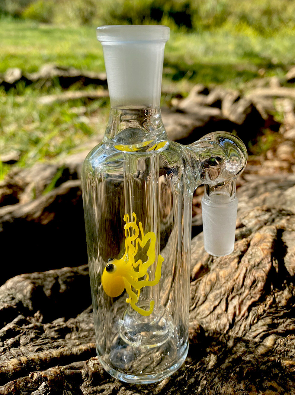 14mm Shower Head Glass Ash Catcher 90 degree (yellow Octopus)Thick Glass.