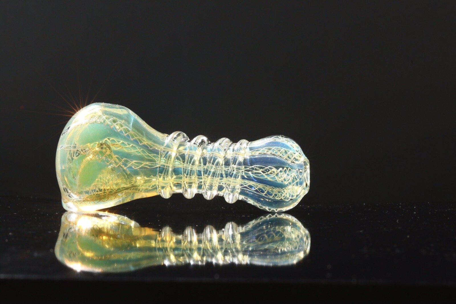 HEAVY USA TOBACCO SMOKING HAND PIPE BLOWN GLASS WORK SPOON RIM DESIGN ART XC25CL