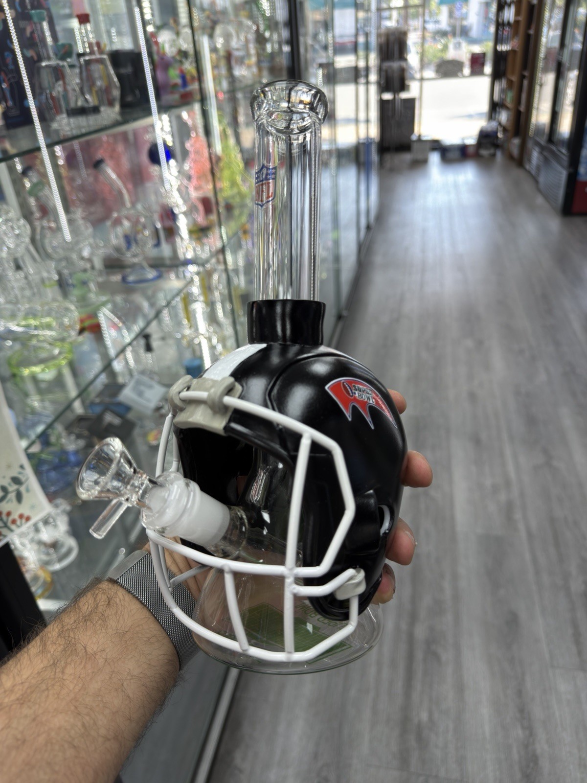 Football Helmet Glass Bong – Black & White Novelty Water Pipe