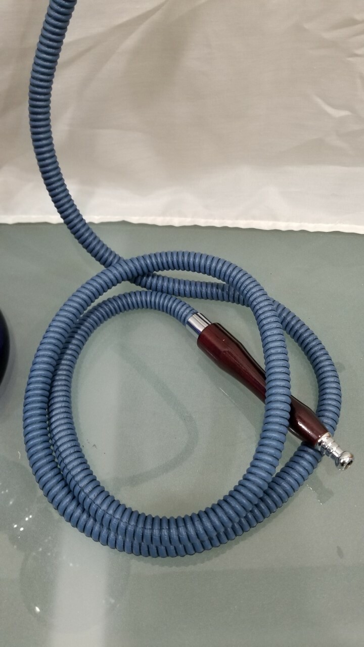 INHALE®️ 26” ORIGINAL EMERALD HOOKAH WITH A HAND BLOWN GLASS