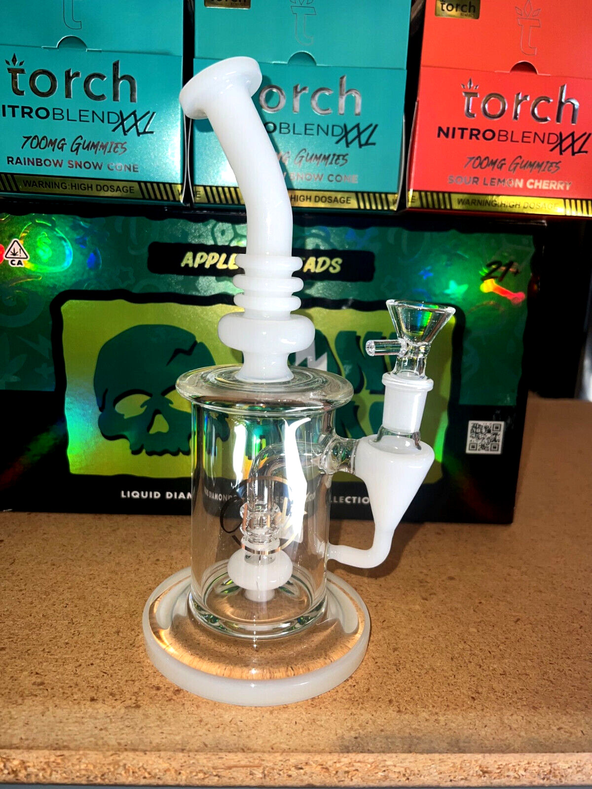 10&Prime; Cali CloudX Custom white/Clear Recycler Tobacco Smoking Water Pipe | Glass