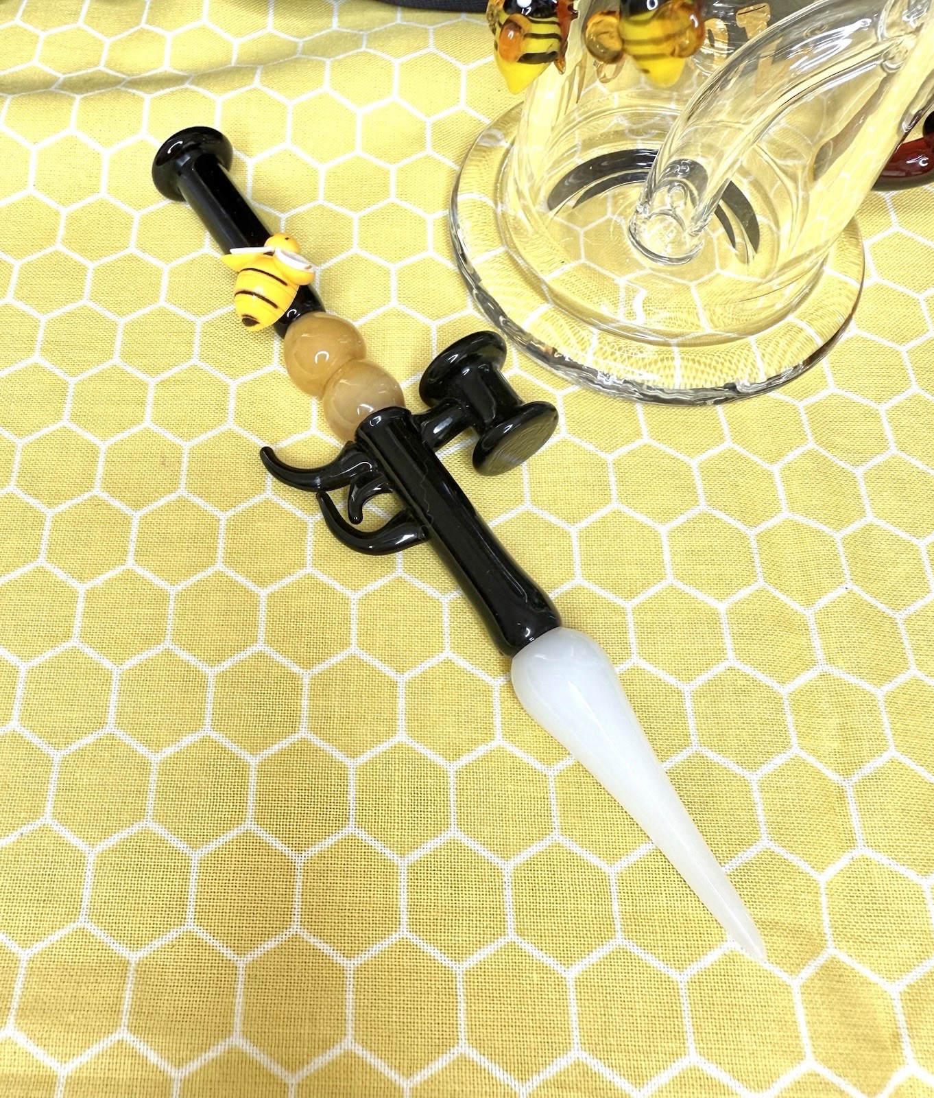Venom Beehive Water Pipe Set 7 Inches Cool Cute Girly