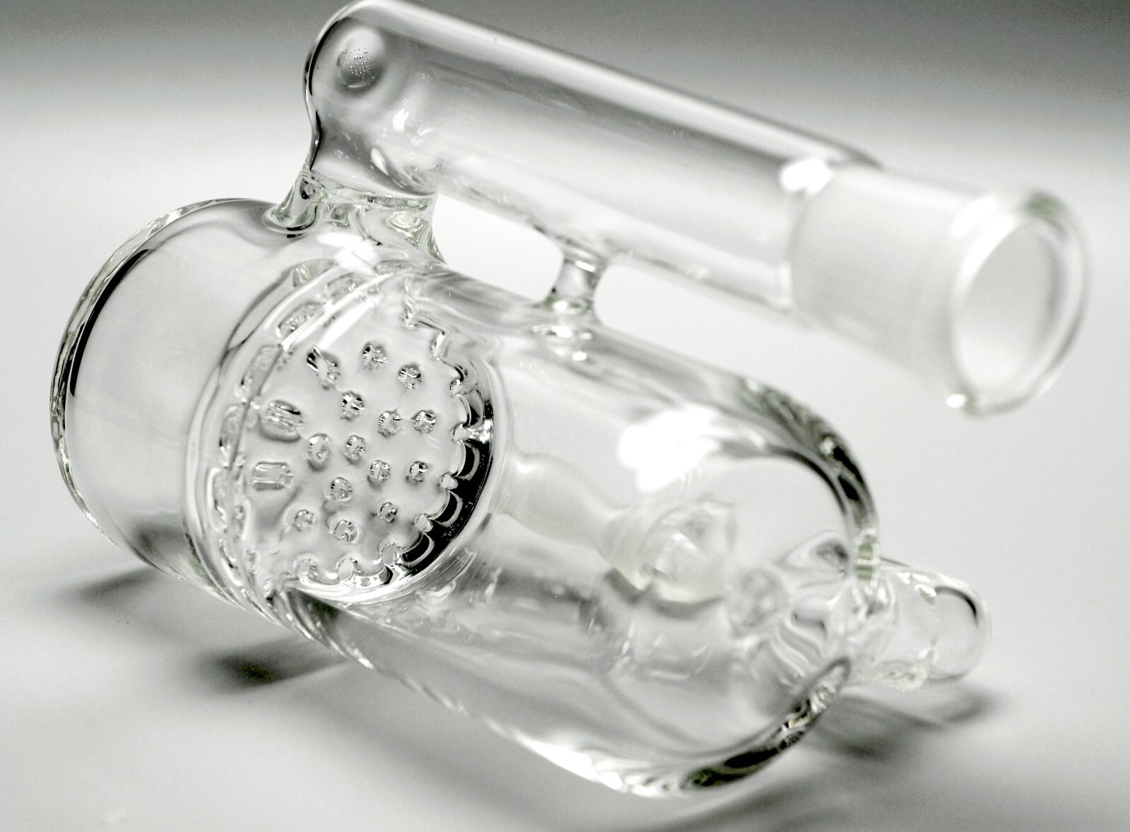 18mm 90° 4.5&Prime; High Honeycomb Ash Catcher Tobacco Smoking Water Pipe Bong Bubbler