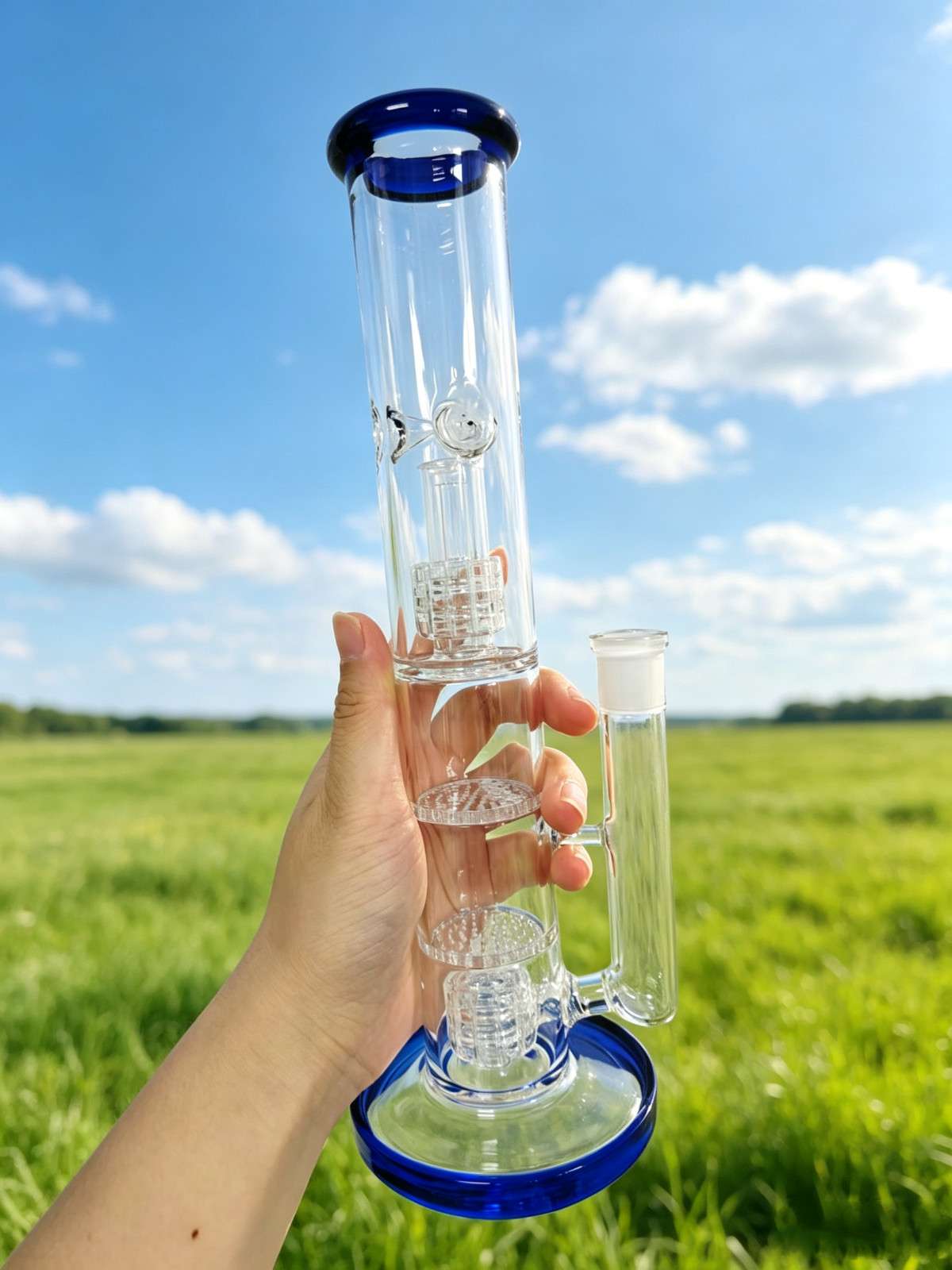 2026 NEW 12&Prime; Blue Straight Glass Bong Quadruple Filtration Matrix Honeycomb Perc