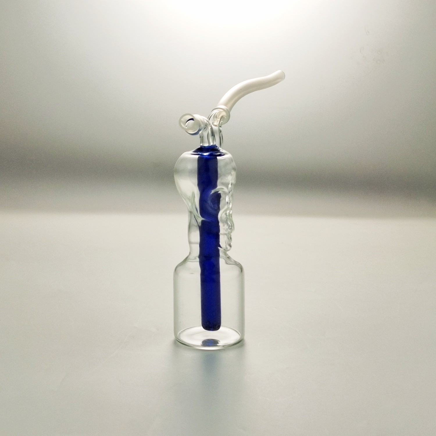4.5&Prime; Portable Glass Bong Skull Perc Hookah Water Pipe Smoking Shisha Bubbler