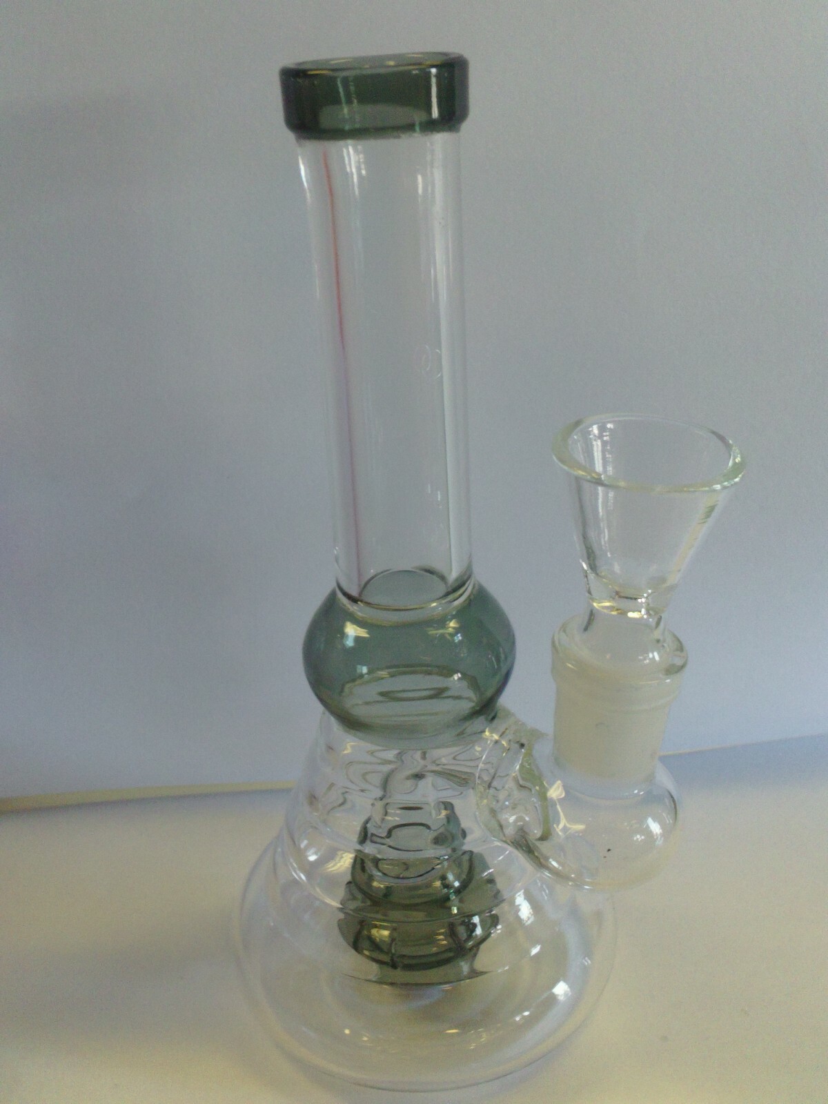 6&Prime; GLASS WATER PIPE CLEAR AND SMOKEY VASE BEAKER 14 MM GLASS ON GLASS PULL BOWL