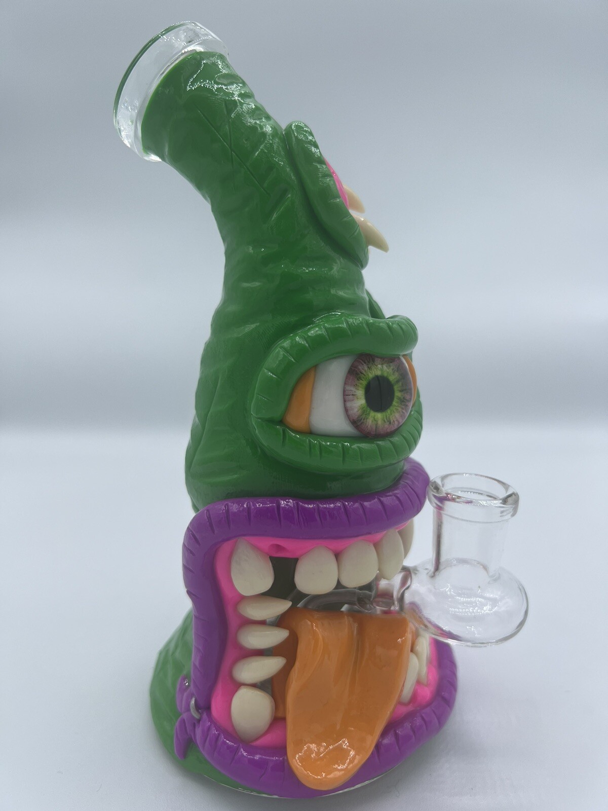 7&Prime; Green Monster Eye Colorful Thick Glass Bong Free Bowl Teeth Unique Color