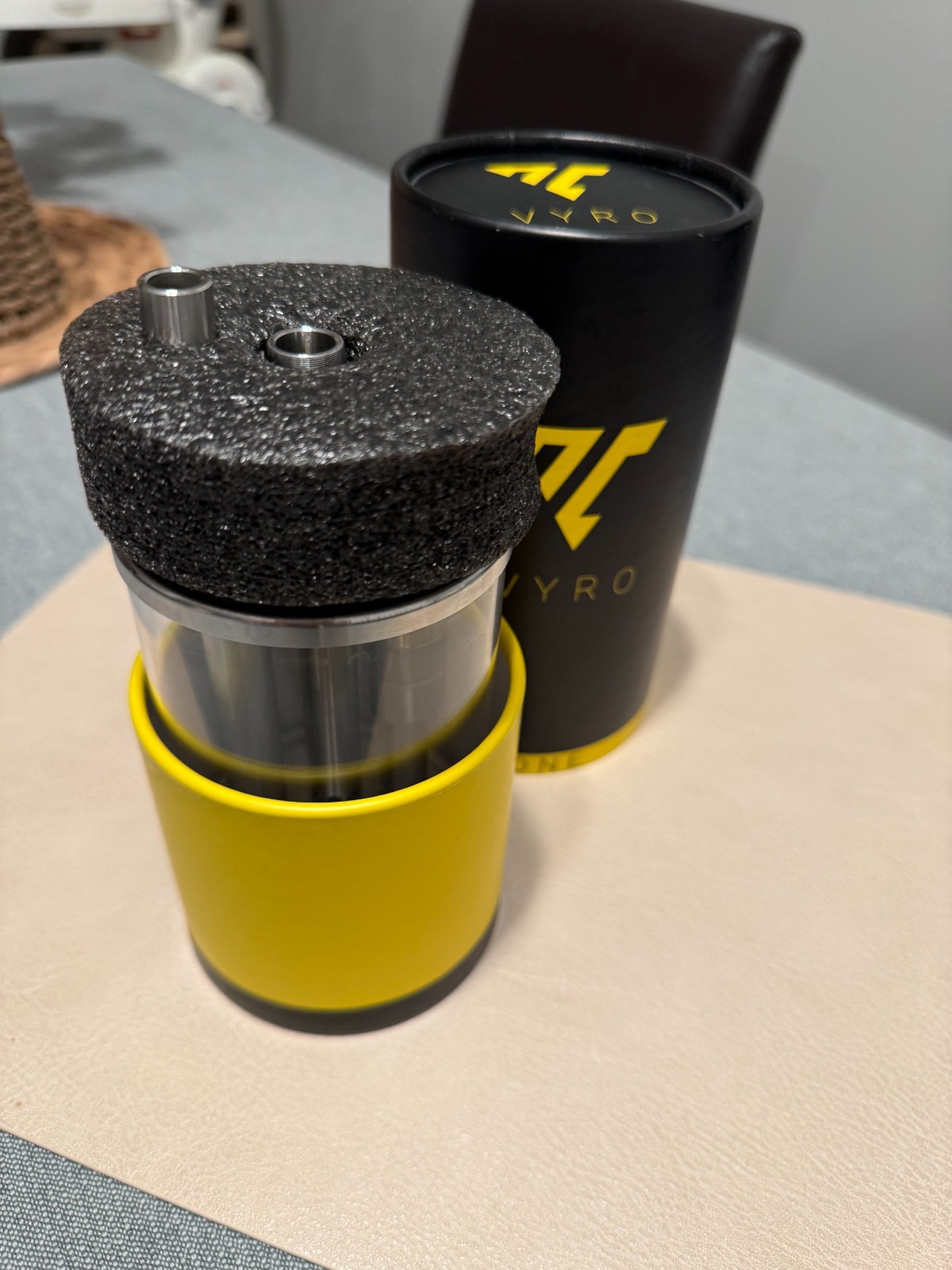 Germany Aeon Shisha VYRO One V2 Hookah