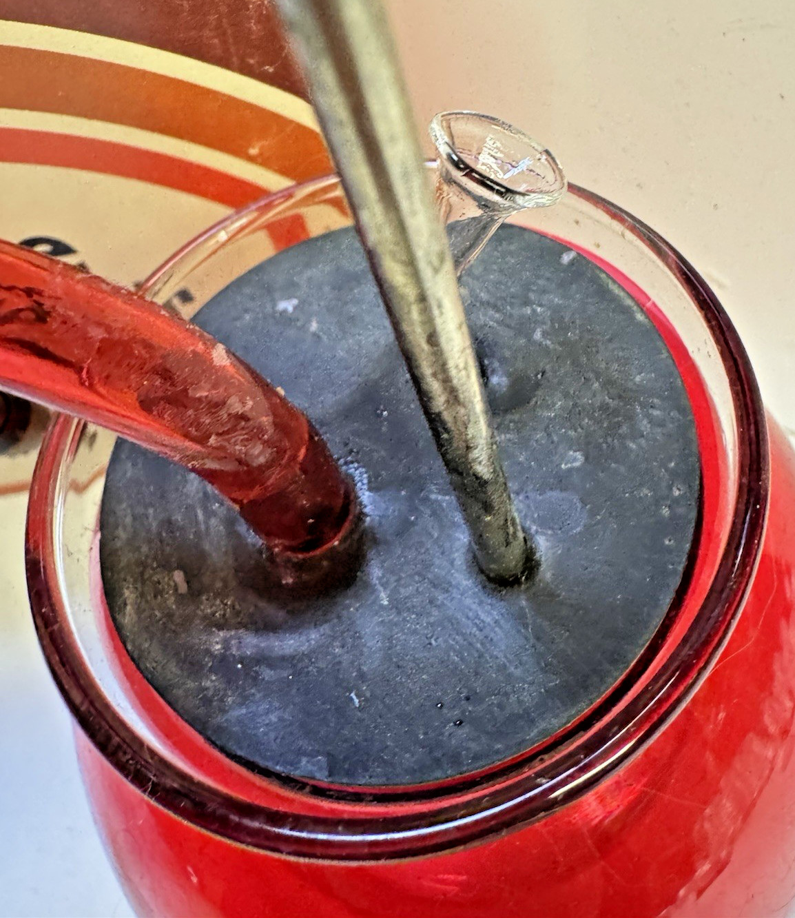 Glass Head The Cooker Bong Hookah Red Vintage Unused With box