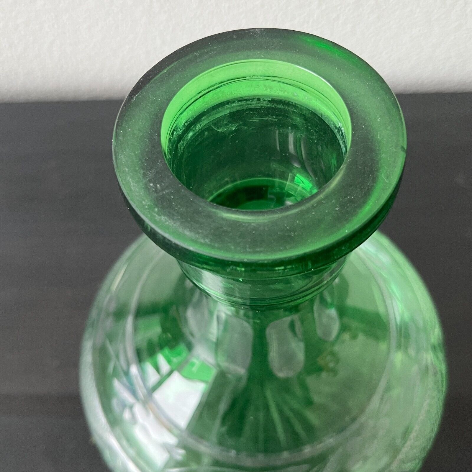 Crystal Hookah Base Green Cut to Clear Glass 8&Prime; Tall