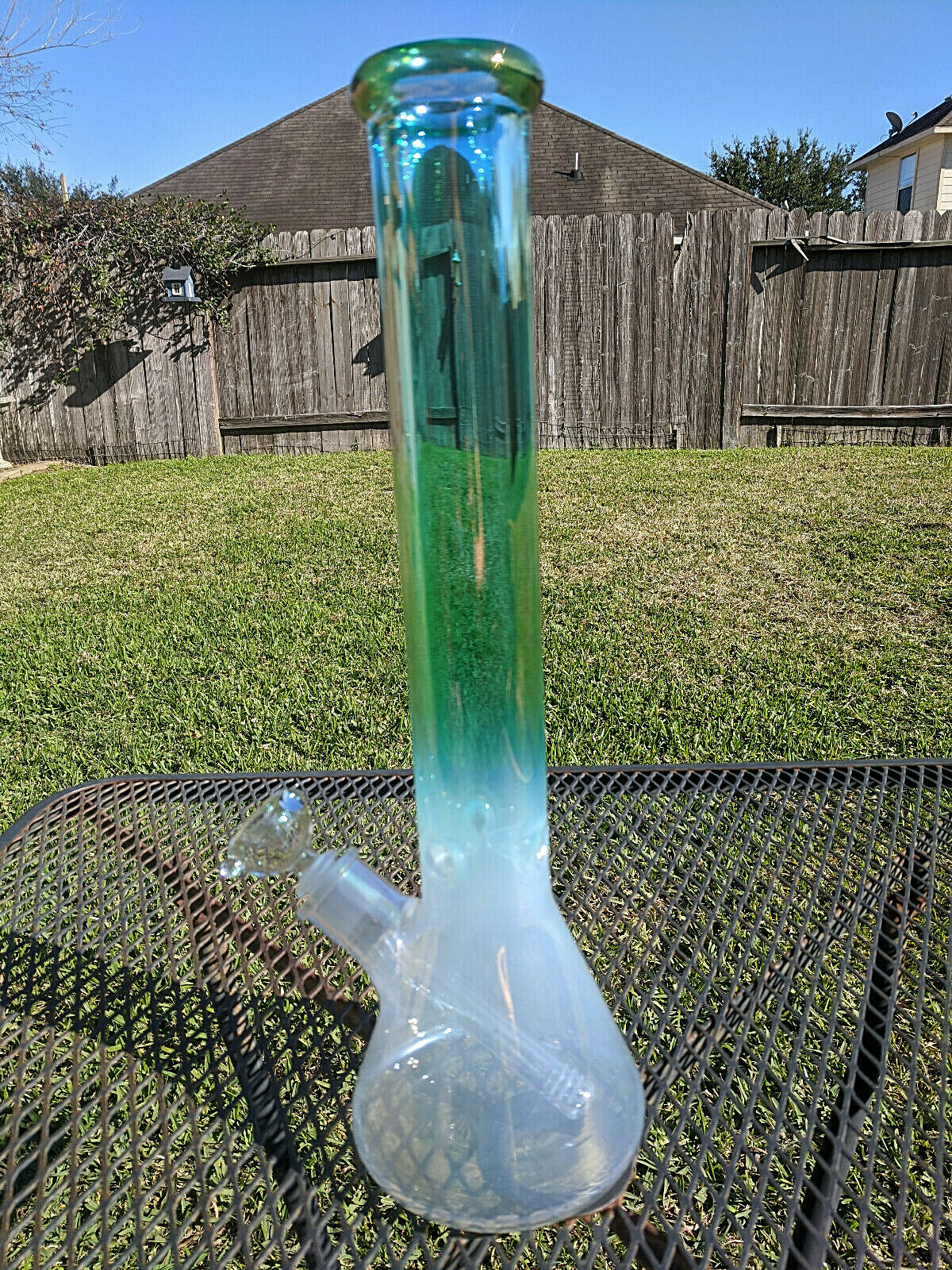 Extra Durable Glass Beaker Water Pipe Bong – 16&Prime; Tall & 9mm Thick – Holographic