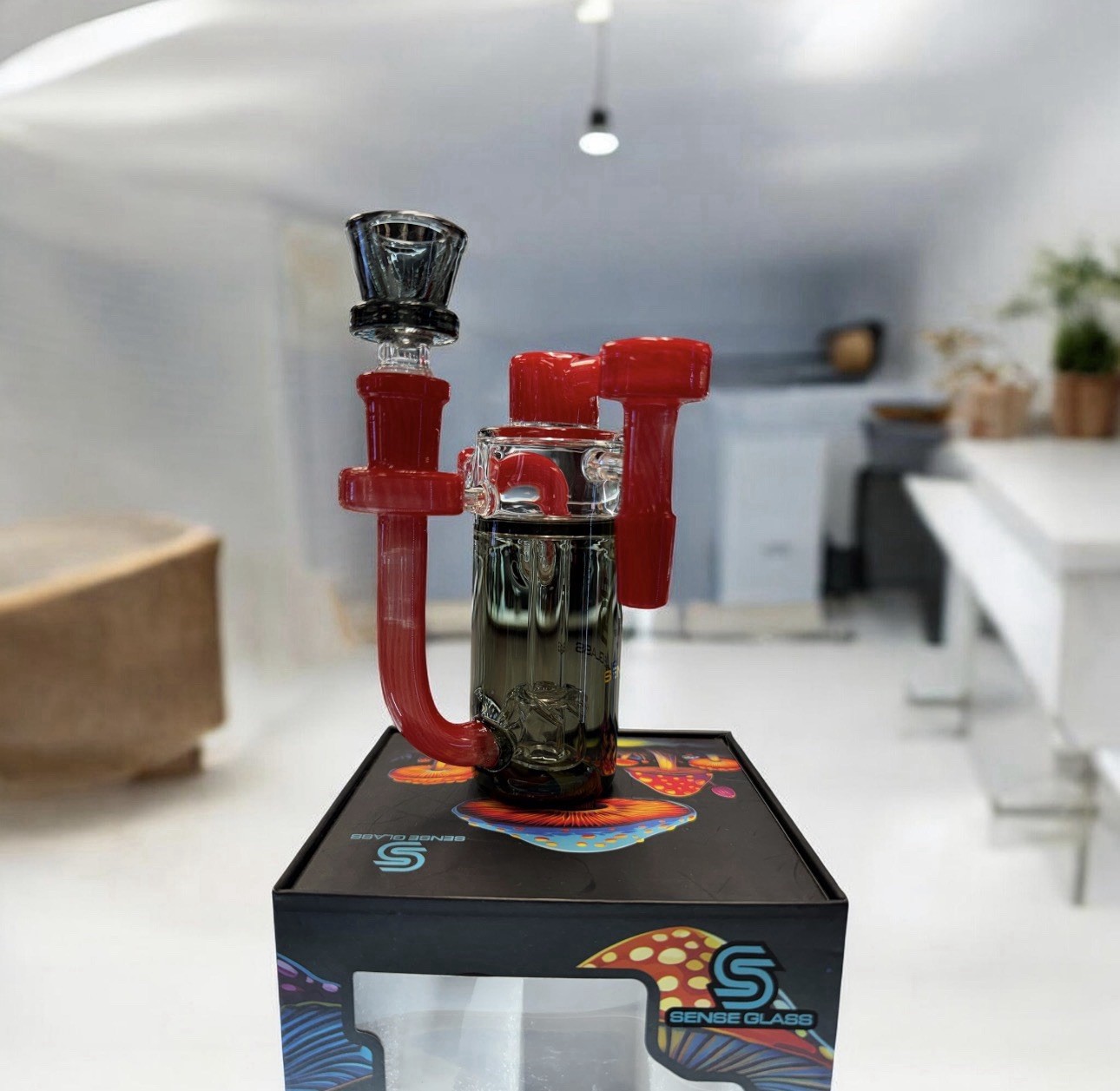 Premium Glass Ash Catcher – RED | 14mm Joint | For Tobacco Use Only (18+)