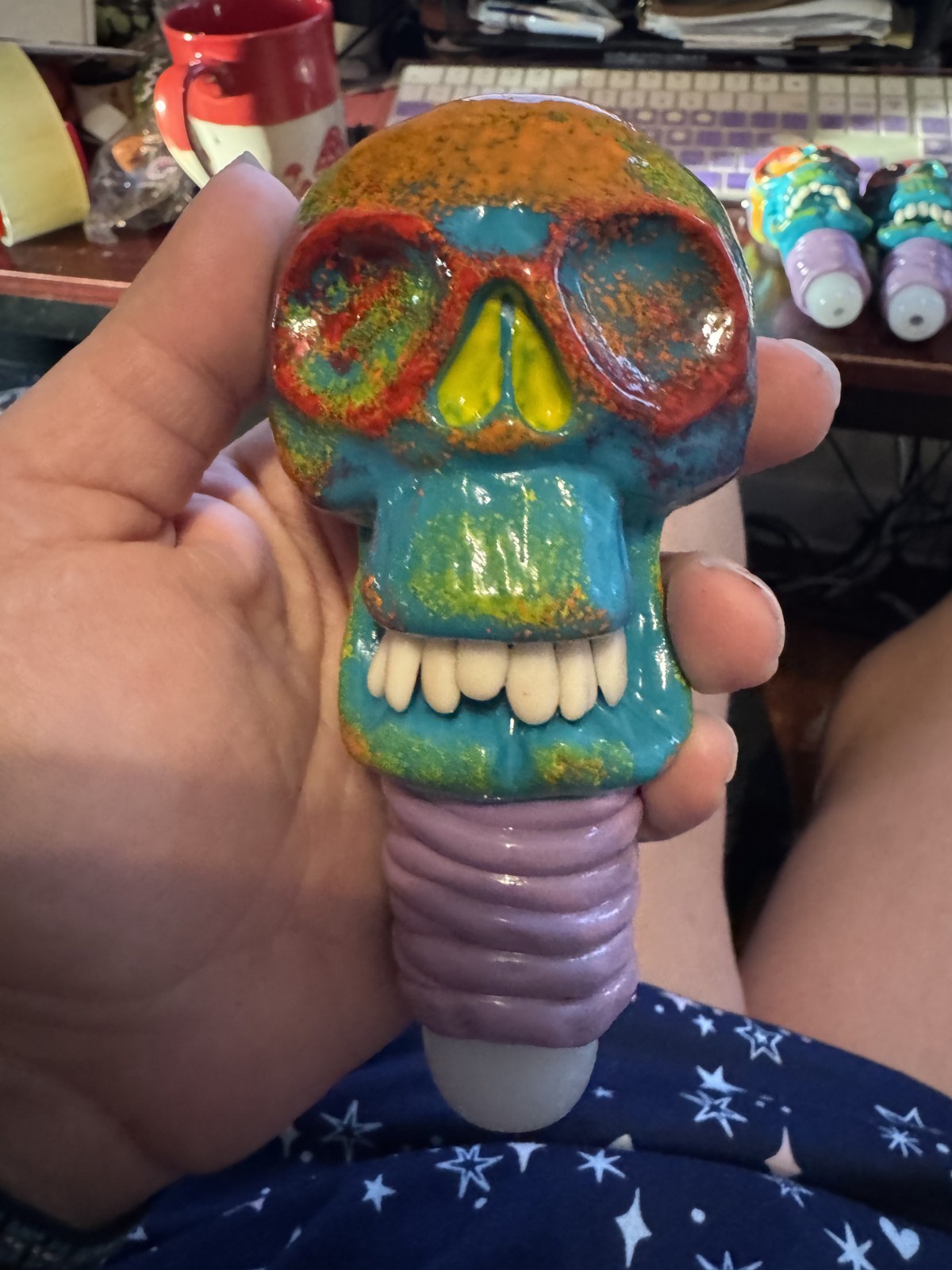 Phoenix Star 3D Monster Hand Pipe 5&Prime; SKULL Halloween TEETH Spoon Bowl