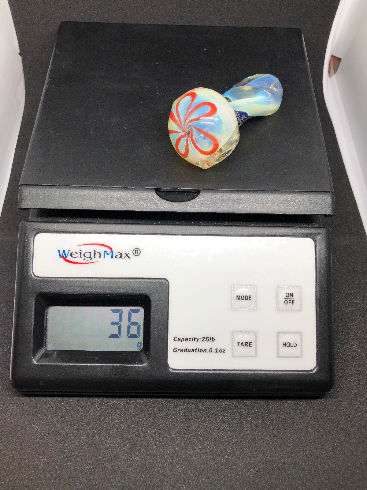 USA TOBACCO SMOKING GLASS PIPE 2.5” TWISTED BODY FLOWER DICRO PEANUT GLASS SPOON
