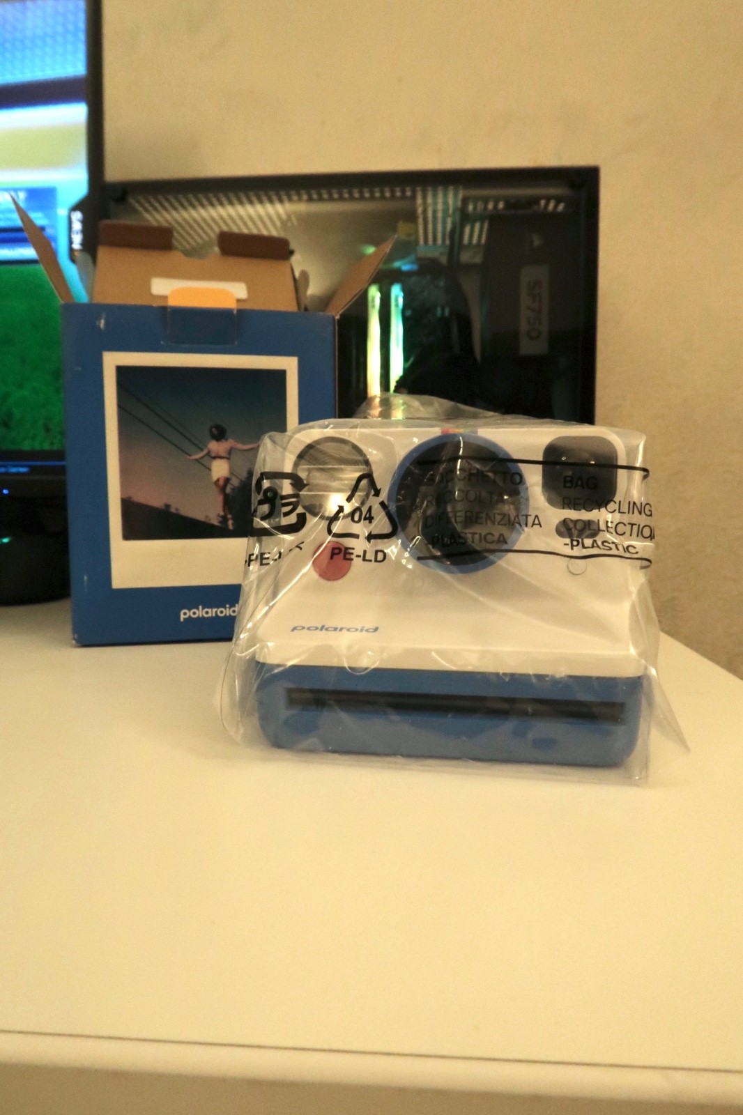 Polaroid Now Gen 2 Instant Camera