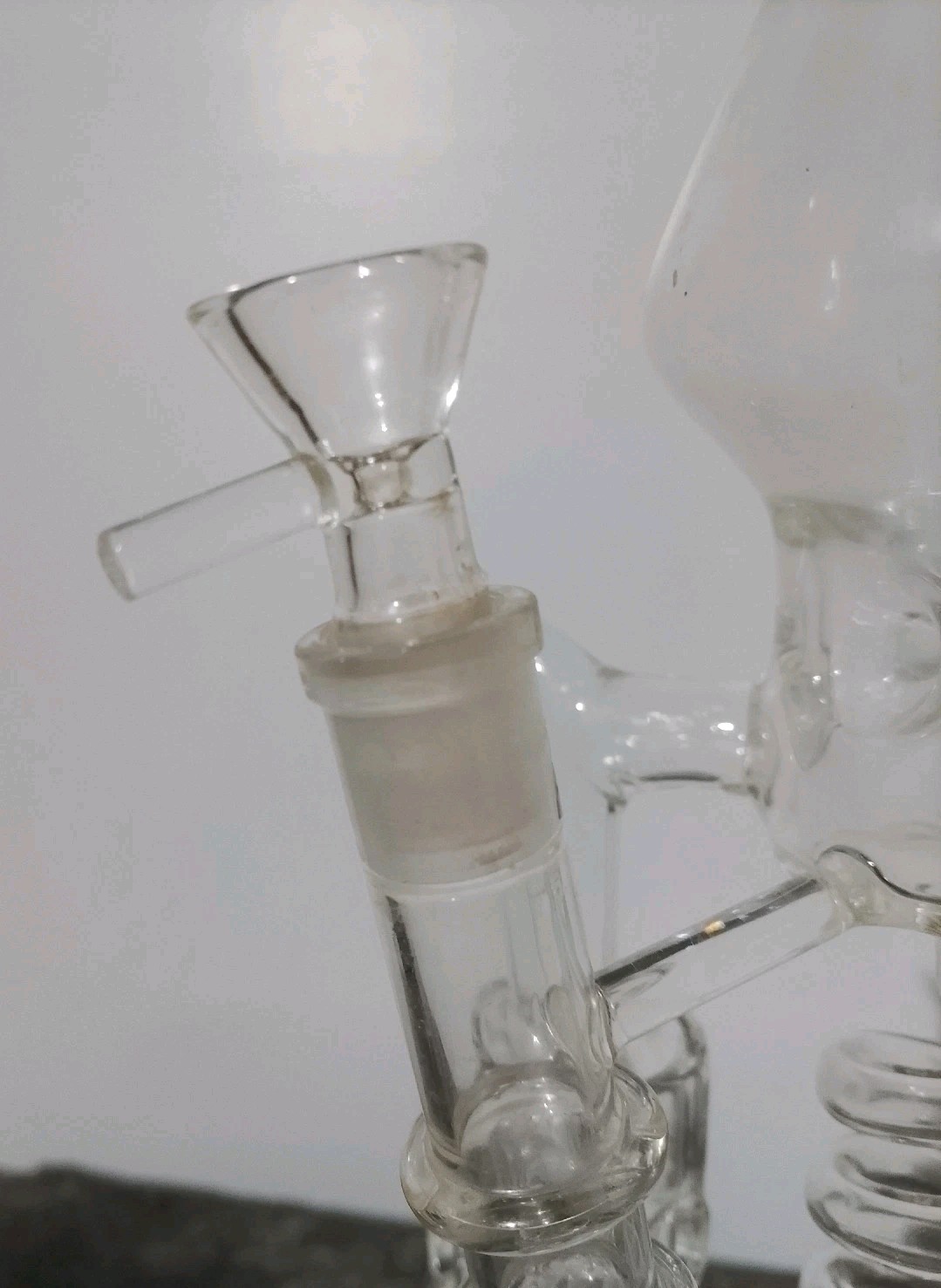 Clover Glass “The Rarest” 20-Inch Triple Chamber Glass Water Pipe