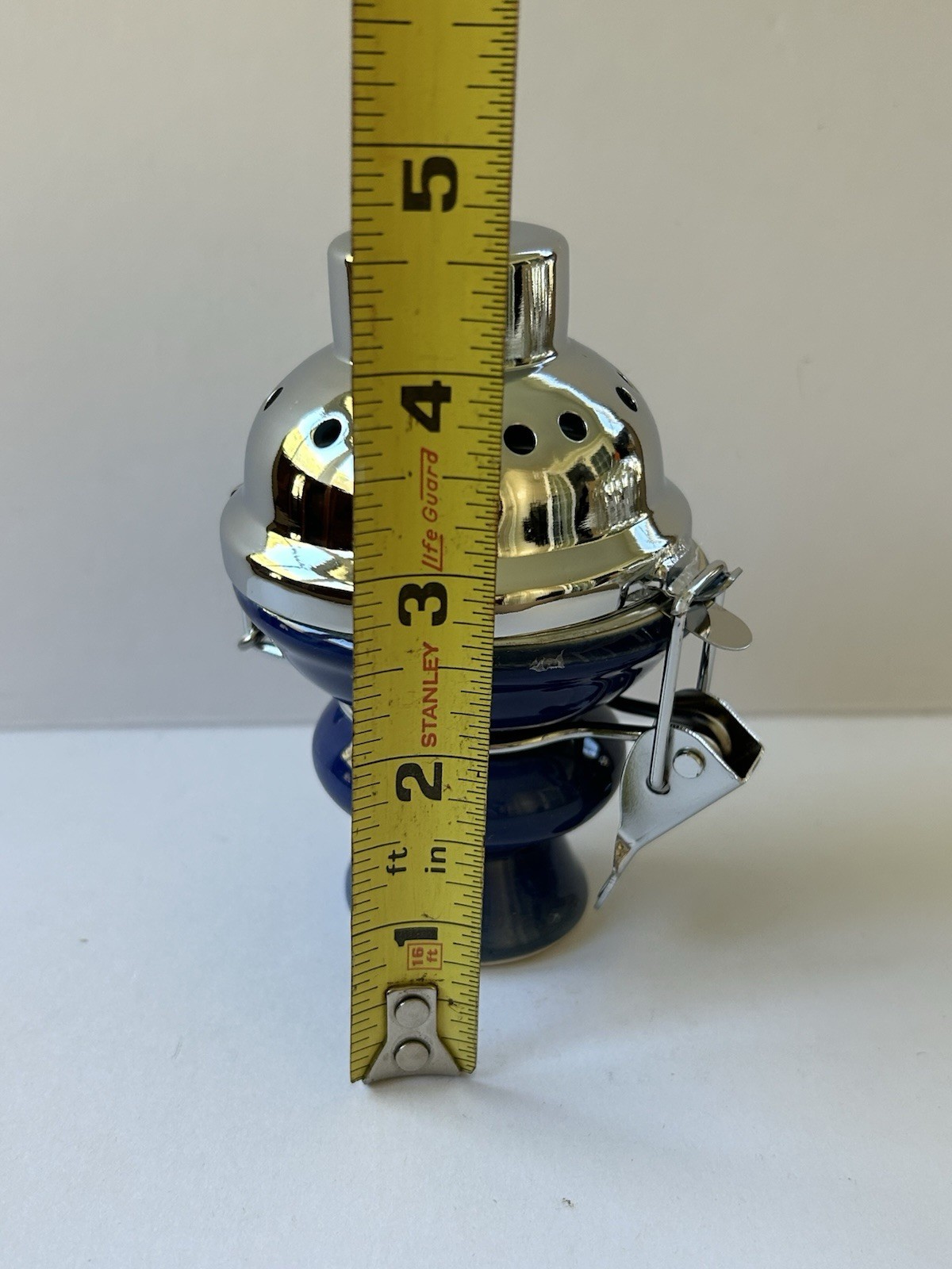 Hookah Wind Blocking Charcoal Bowl with Screen NEW BLUE COLOR